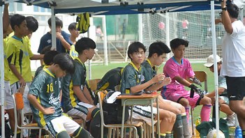 サッカー部　東京予選  1次予選のブロック突破!!